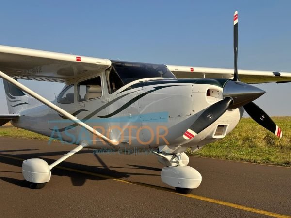 CESSNA SKYLANE ASPIRADO 182S 1998