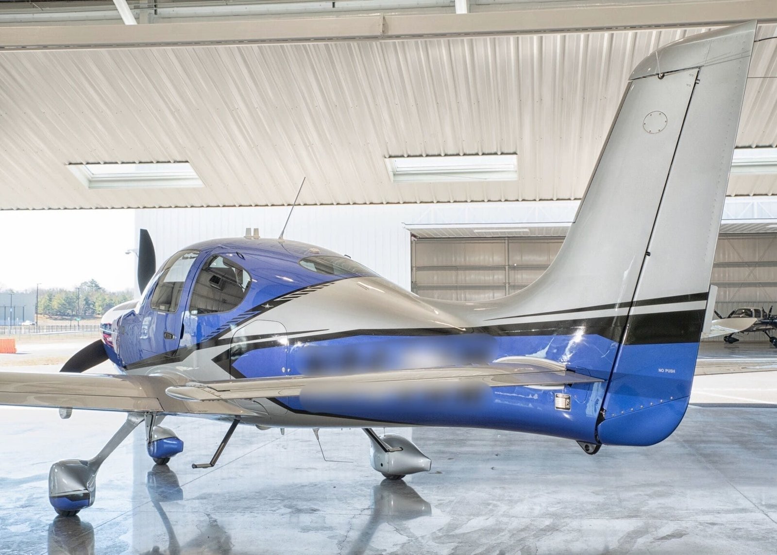 CIRRUS SR22 G7 2024