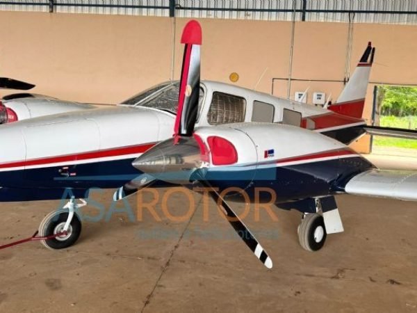 PIPER PA34-200T SENECA II 1975