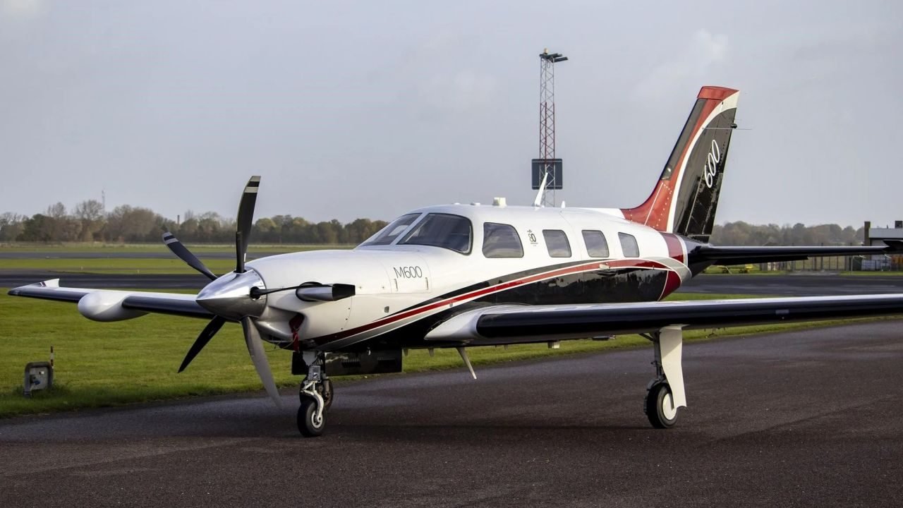 PIPER M600 2017