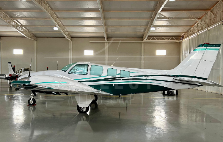 BEECHCRAFT BARON 58 1984