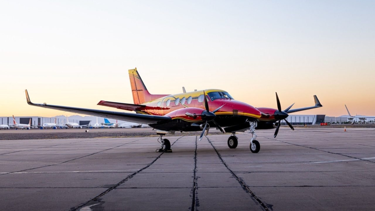 BEECHCRAFT KING AIR C90B 2004