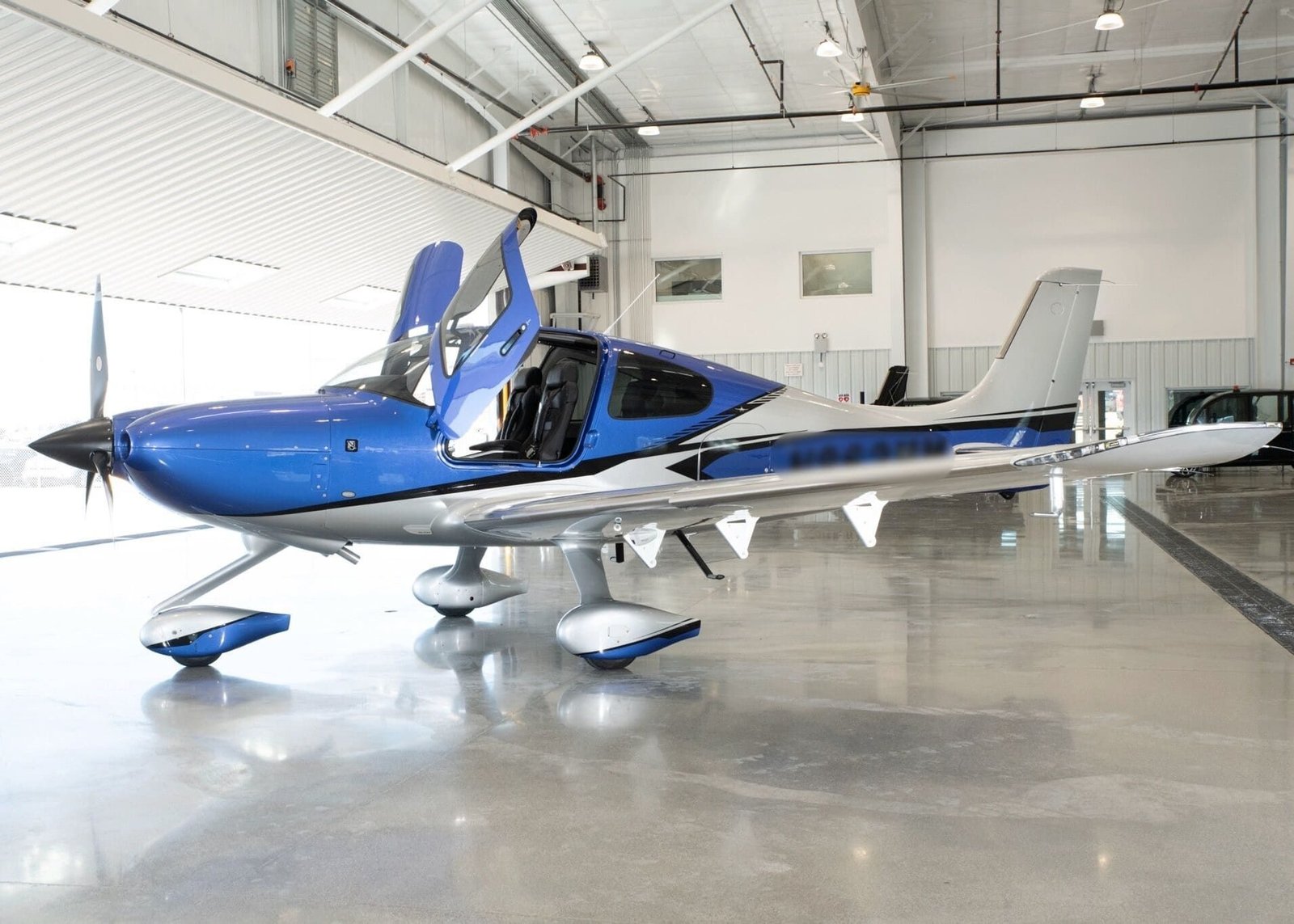 CIRRUS SR22 G7 2024