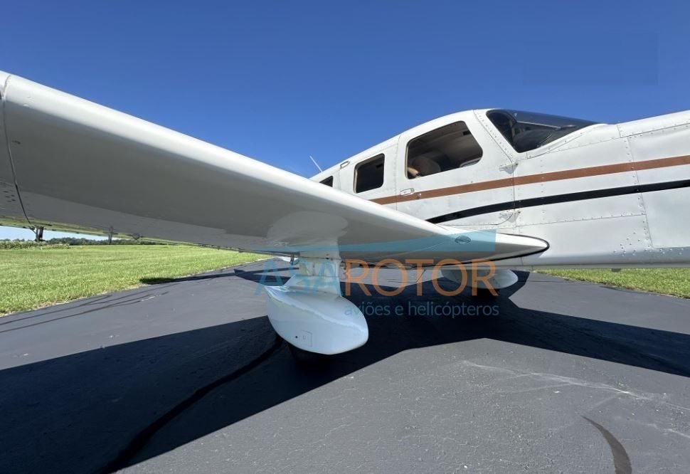 PIPER 6XT 2003