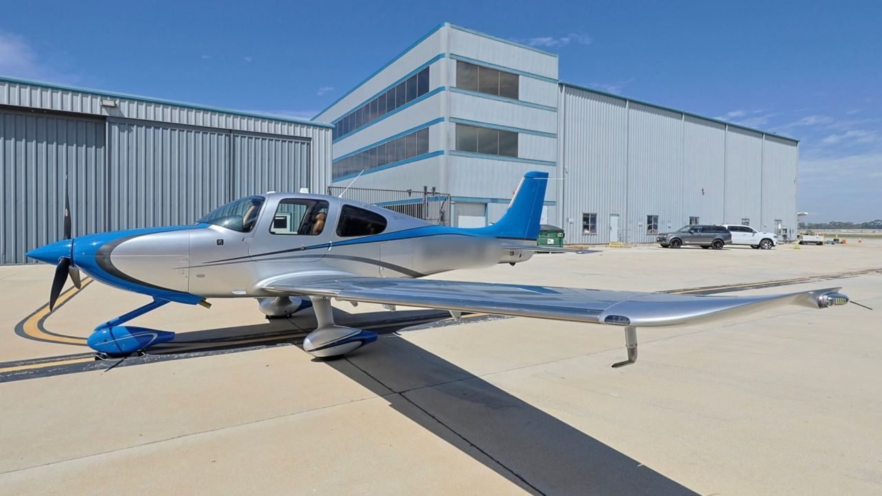 CIRRUS SR22 G5 GTS 2015