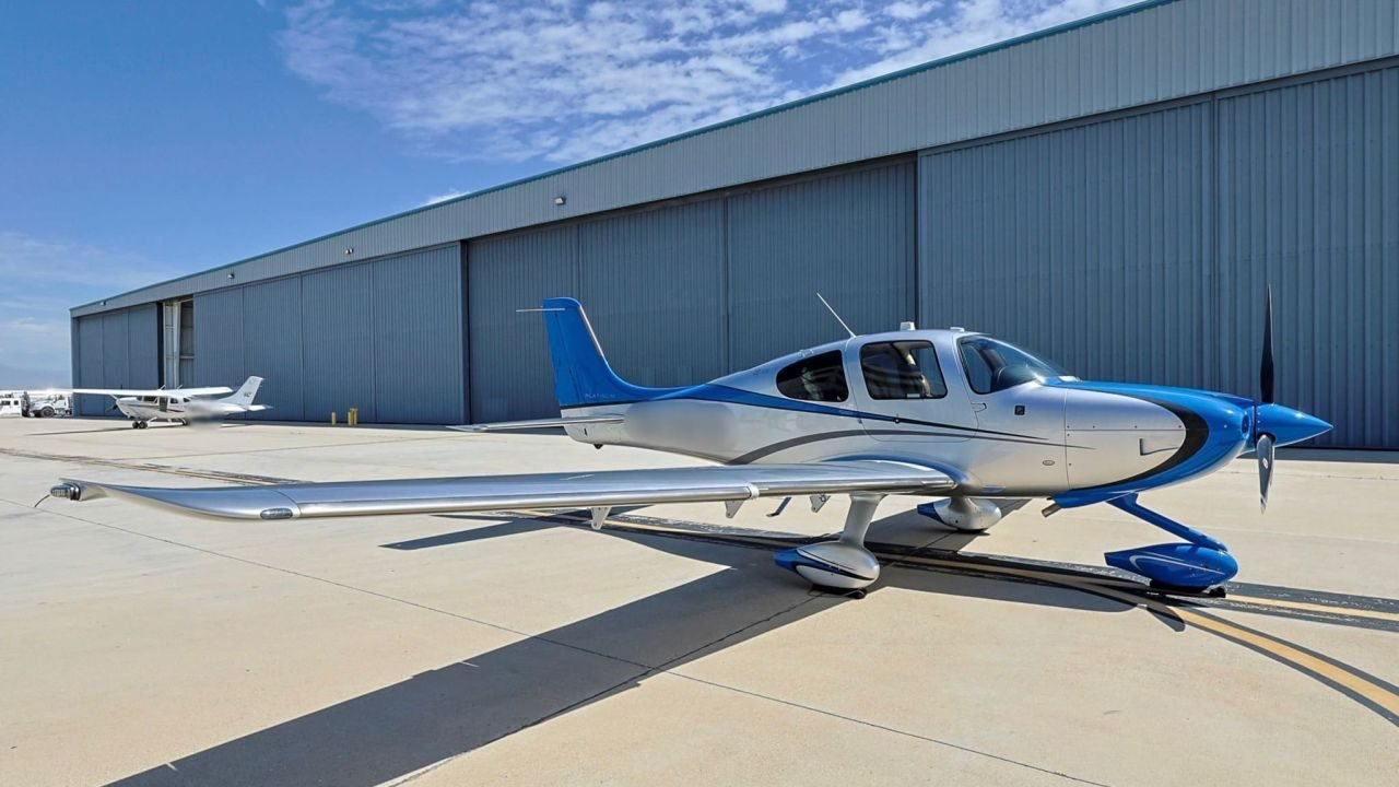 CIRRUS SR22 G5 GTS 2015