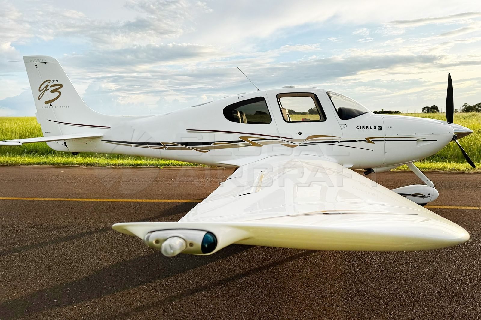 CIRRUS SR22 G3 GTS 2007