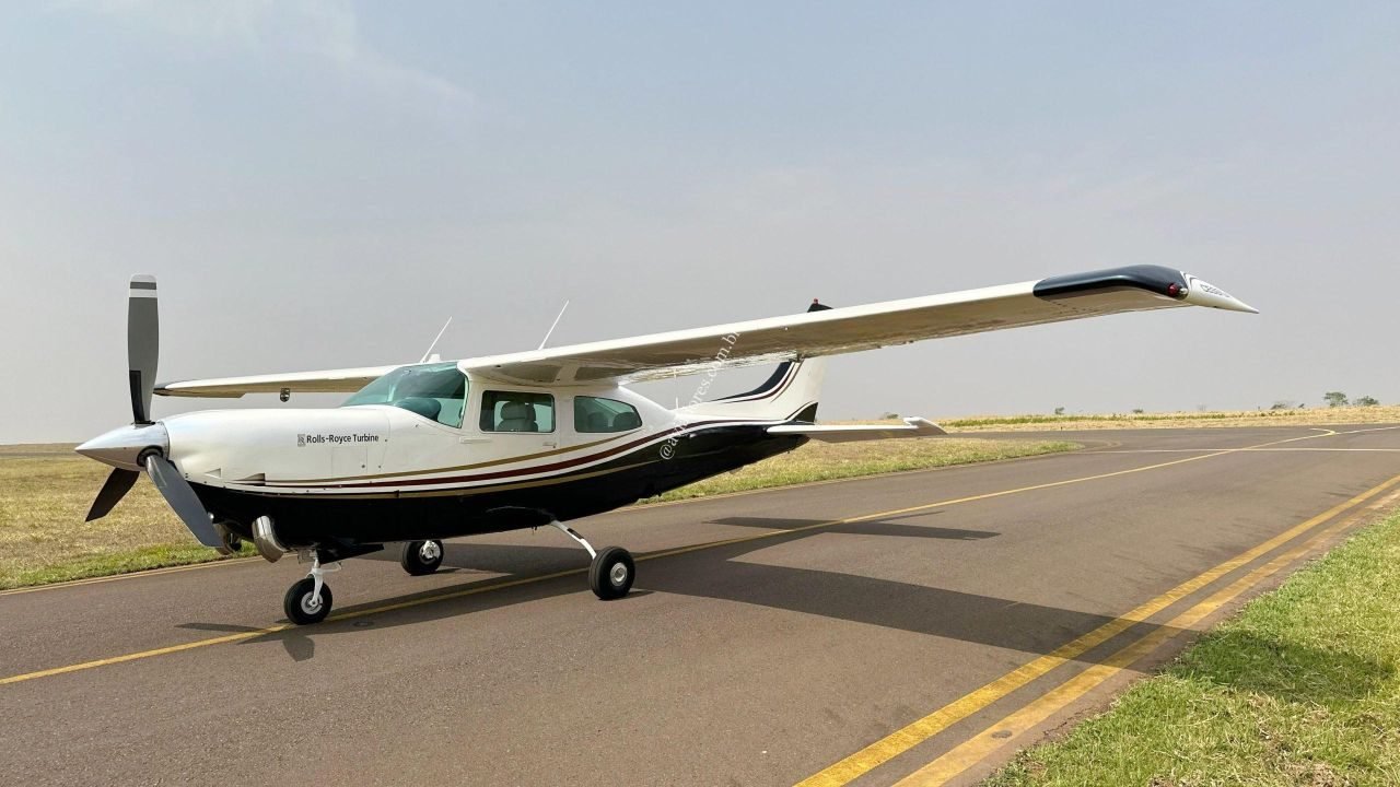 CESSNA T210M TURBOÉLICE 1977