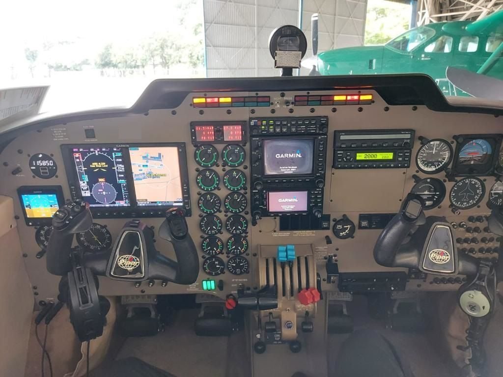 PIPER PA-34 SENECA V 2001