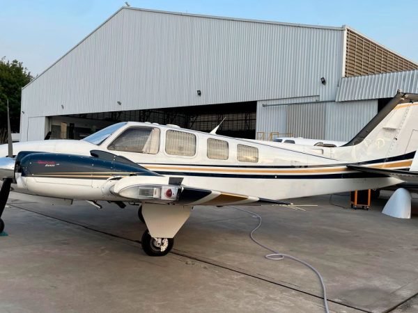 BEECHCRAFT BARON G58 2008