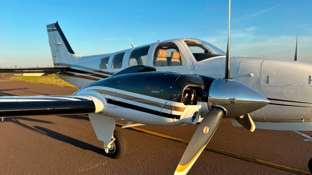 BEECHCRAFT BARON G58 2008