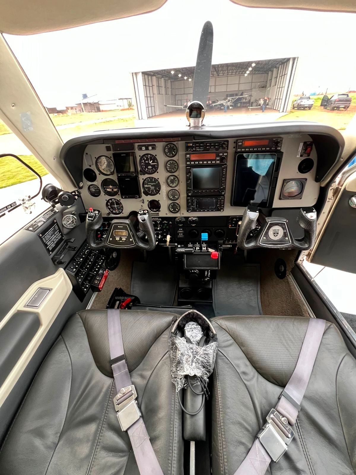 BEECHCRAFT BONANZA A36 2003