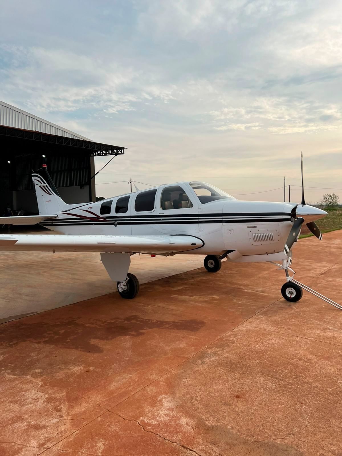 BEECHCRAFT BONANZA A36 2003