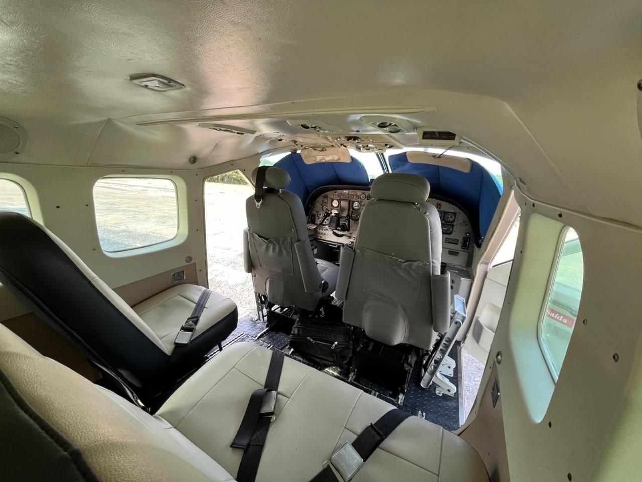 CESSNA AIRCRAFT CARAVAN C208B 2005