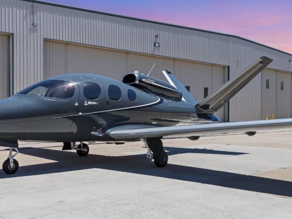 CIRRUS SF50 VISION JET 2021