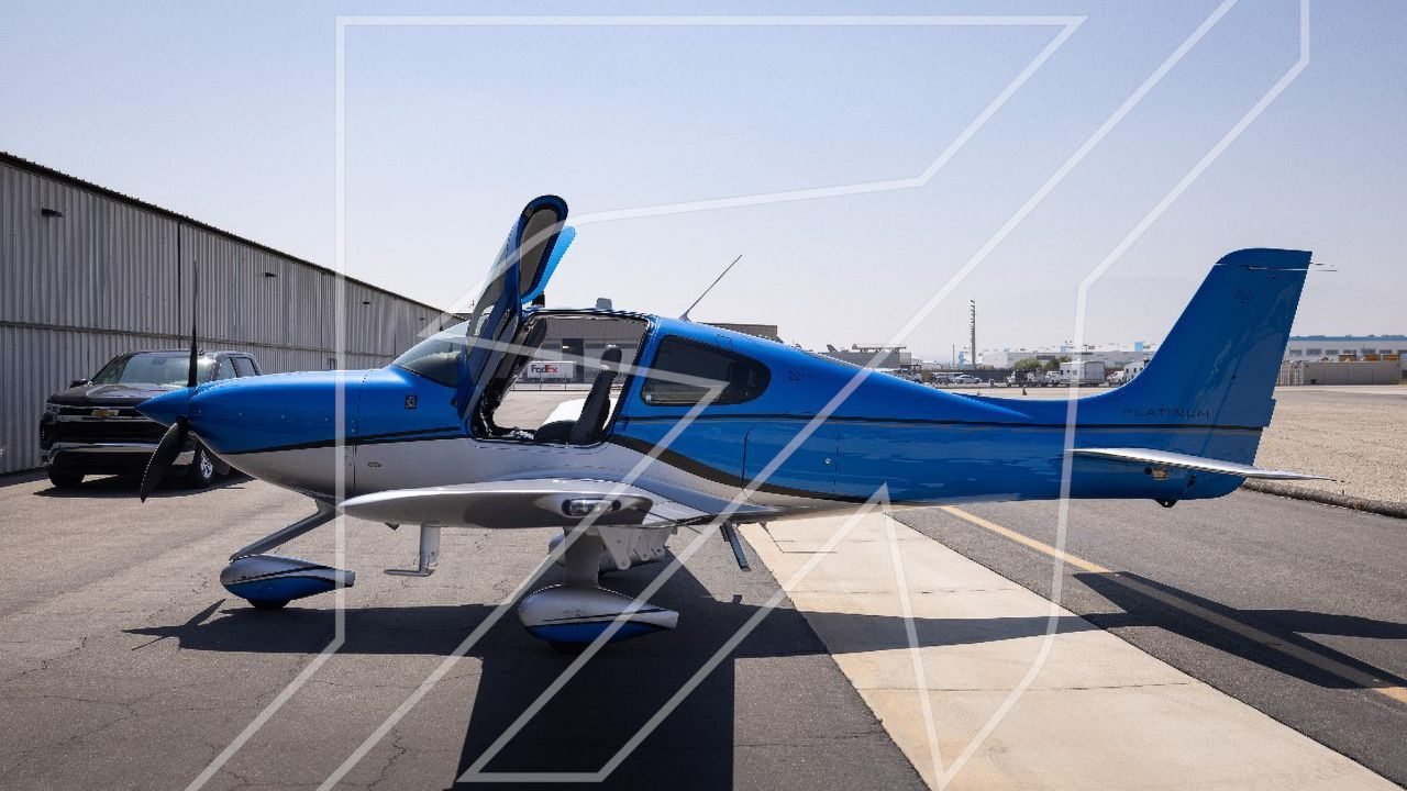 CIRRUS SR22 G5 2016