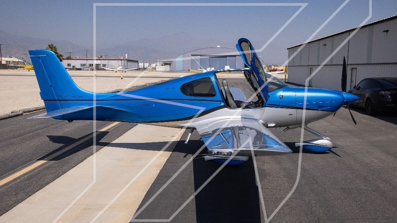 CIRRUS SR22 G5 2016