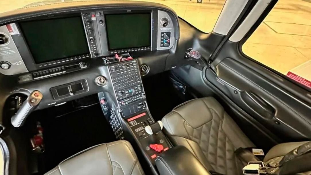 CIRRUS SR22 G6 GTS 2019