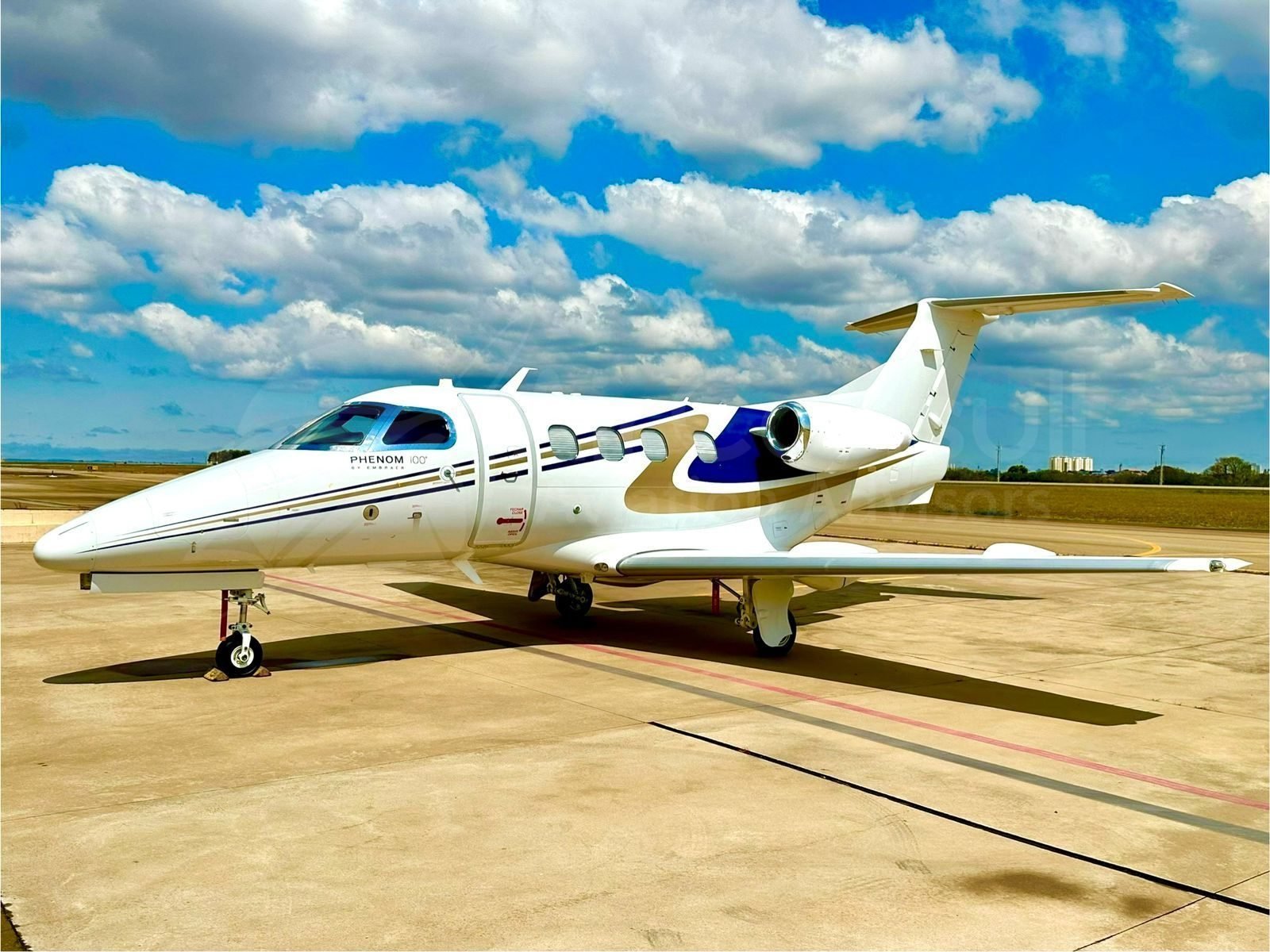 EMBRAER PHENOM 100 2010