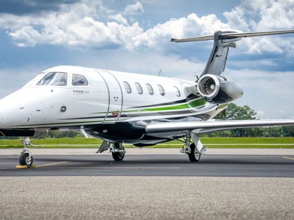 EMBRAER PHENOM 300E 2018