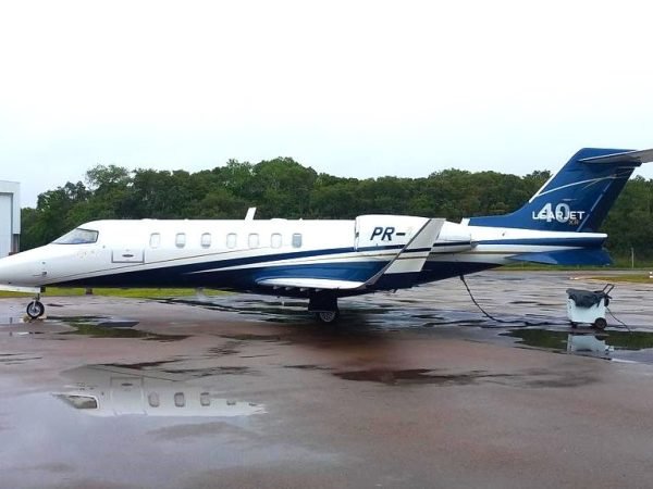 BOMBARDIER LEARJET 40XR 2006