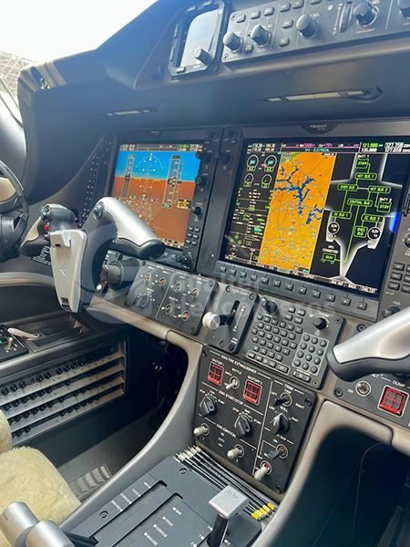 EMBRAER PHENOM 100 2010