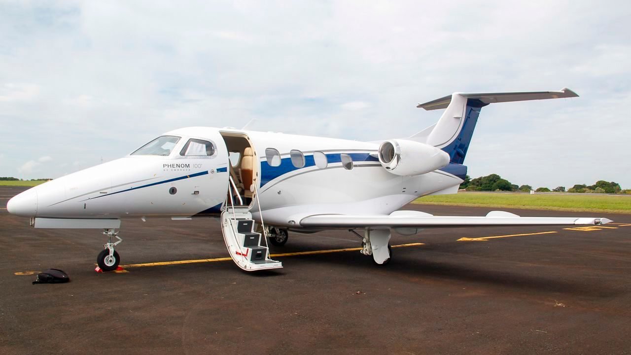 EMBRAER PHENOM 100 2010