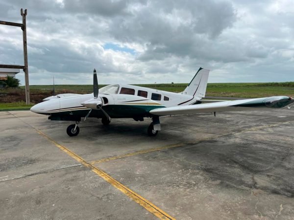 EMBRAER SENECA III EMB-810D 1987