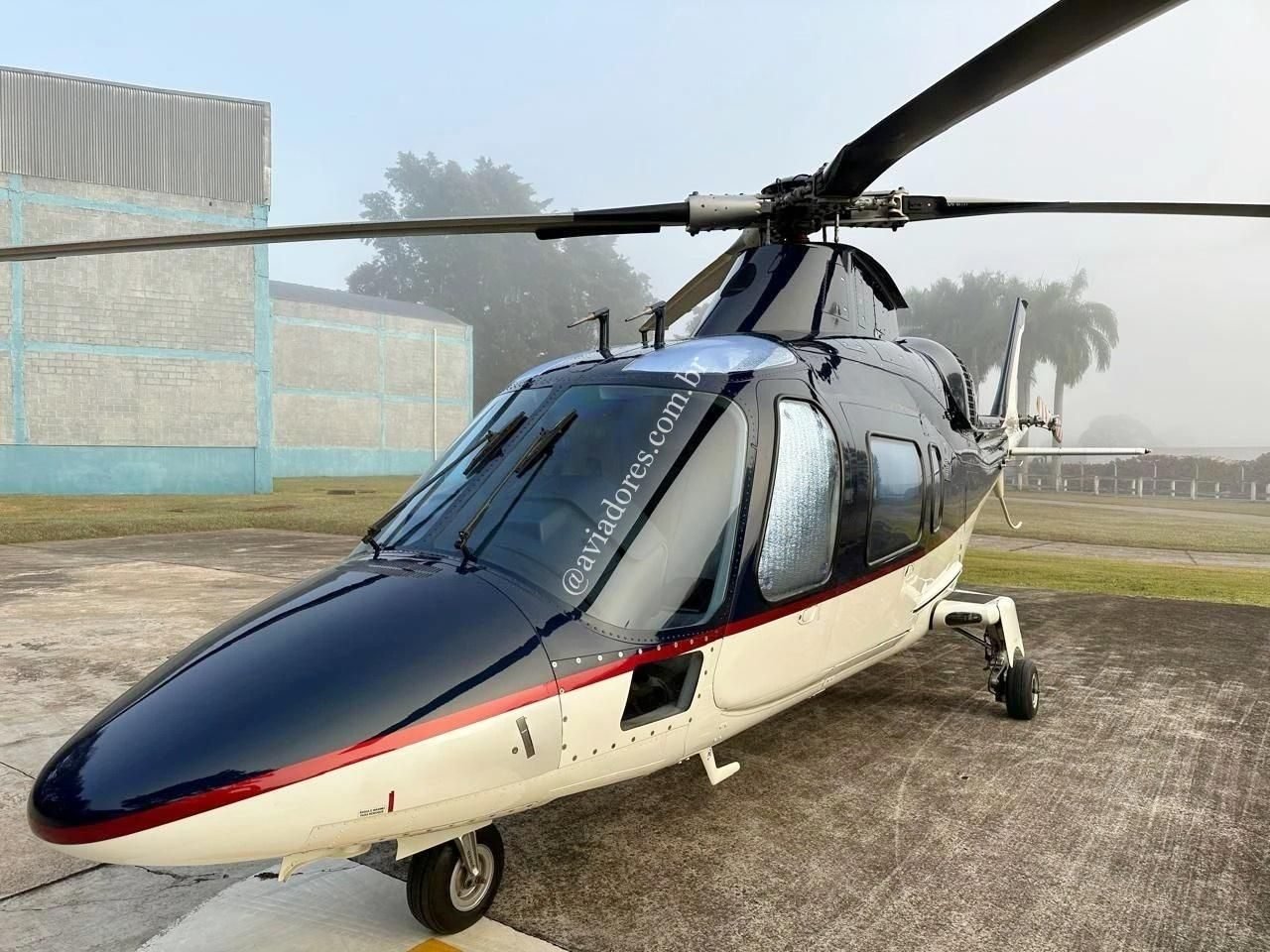 AGUSTA A109E POWER 2009