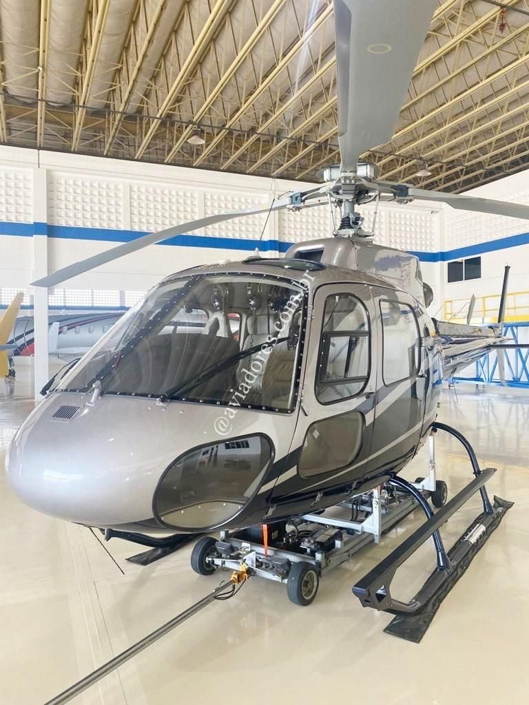 AIRBUS HELICOPTERS AS350B2 2011