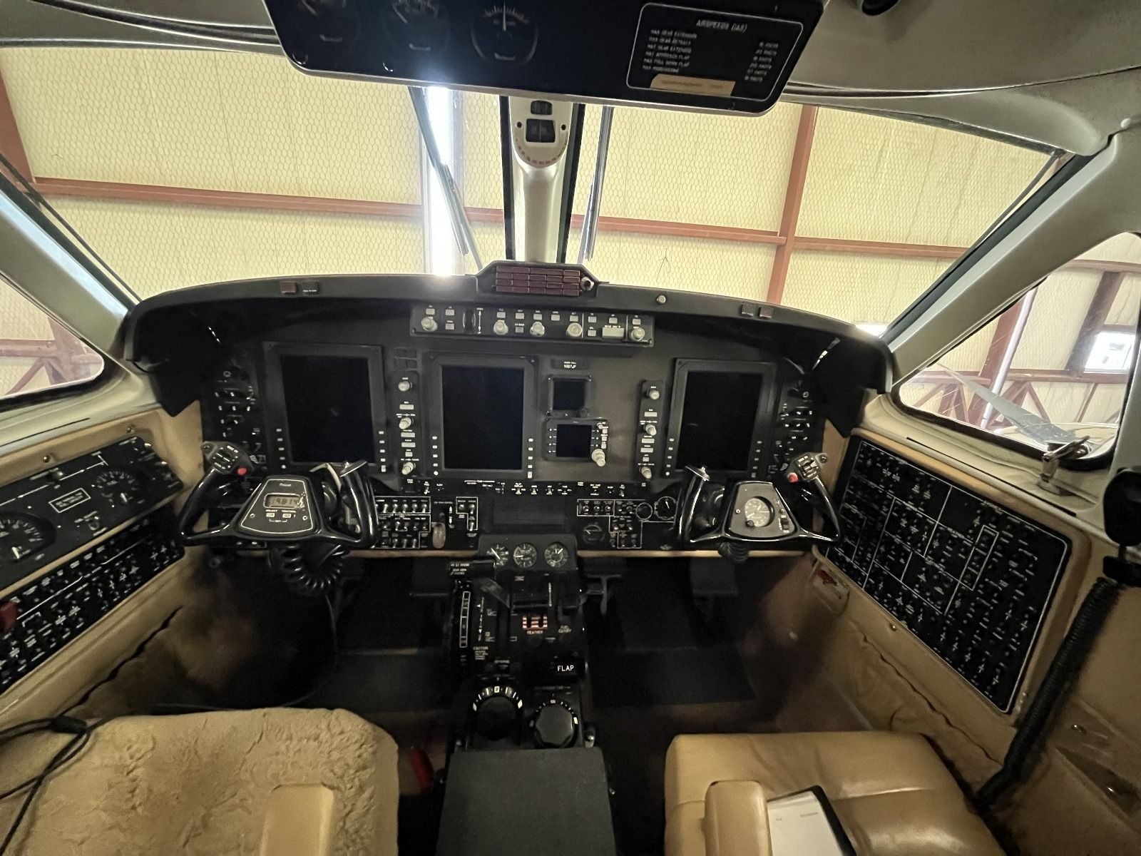 BEECHCRAFT KING AIR B200 BLACKHAWK 2005