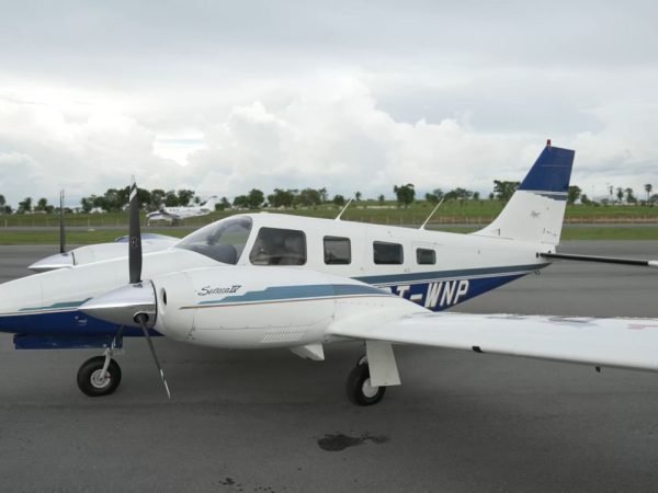 PIPER PA34-220T SENECA IV 1995