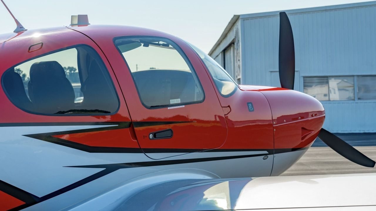 CIRRUS SR22 G6 2019