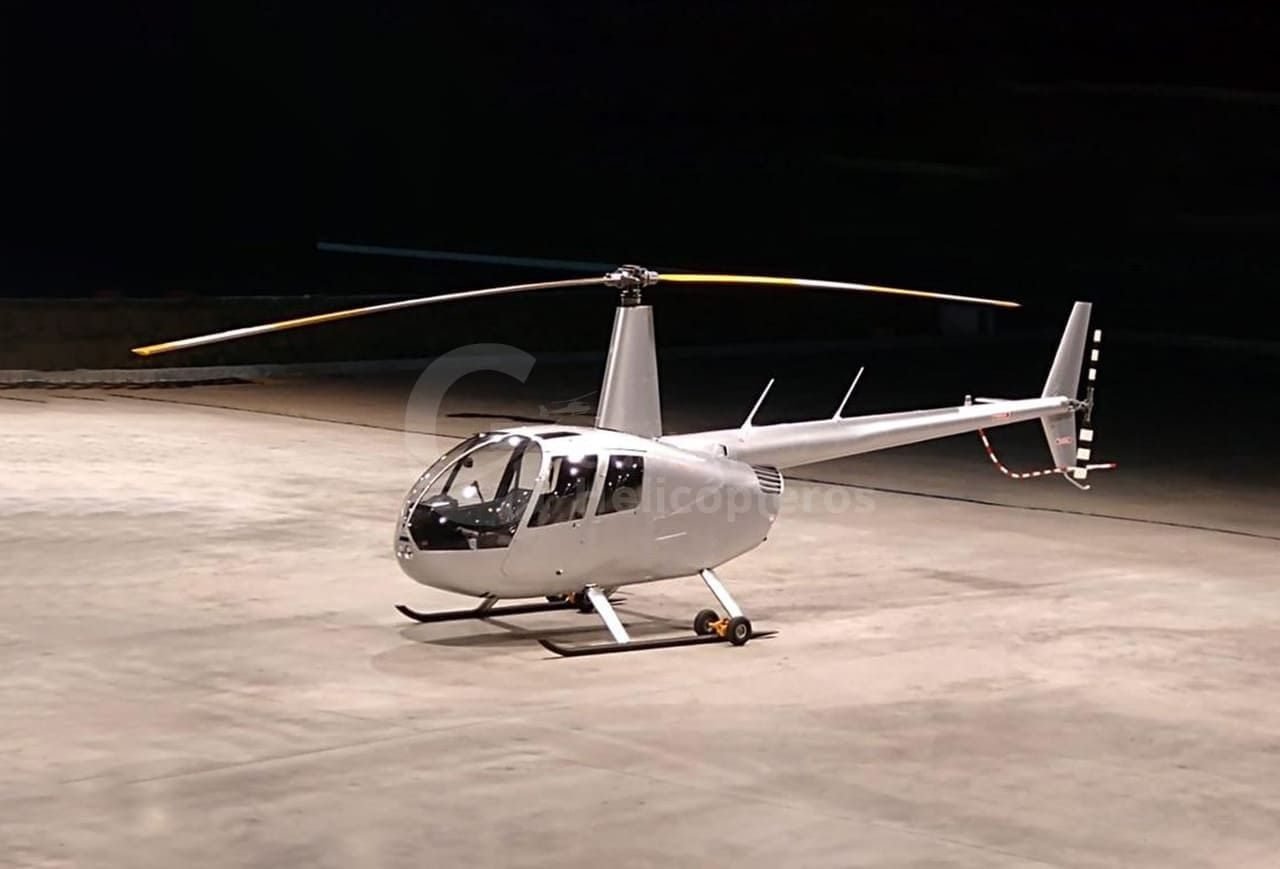 ROBINSON R44 RAVEN II 2005