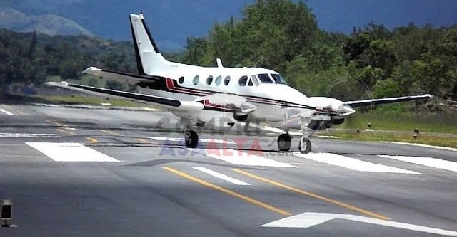 BEECHCRAFT KING AIR E90 1973