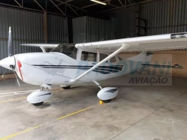 CESSNA 206H STATIONAIR 2000