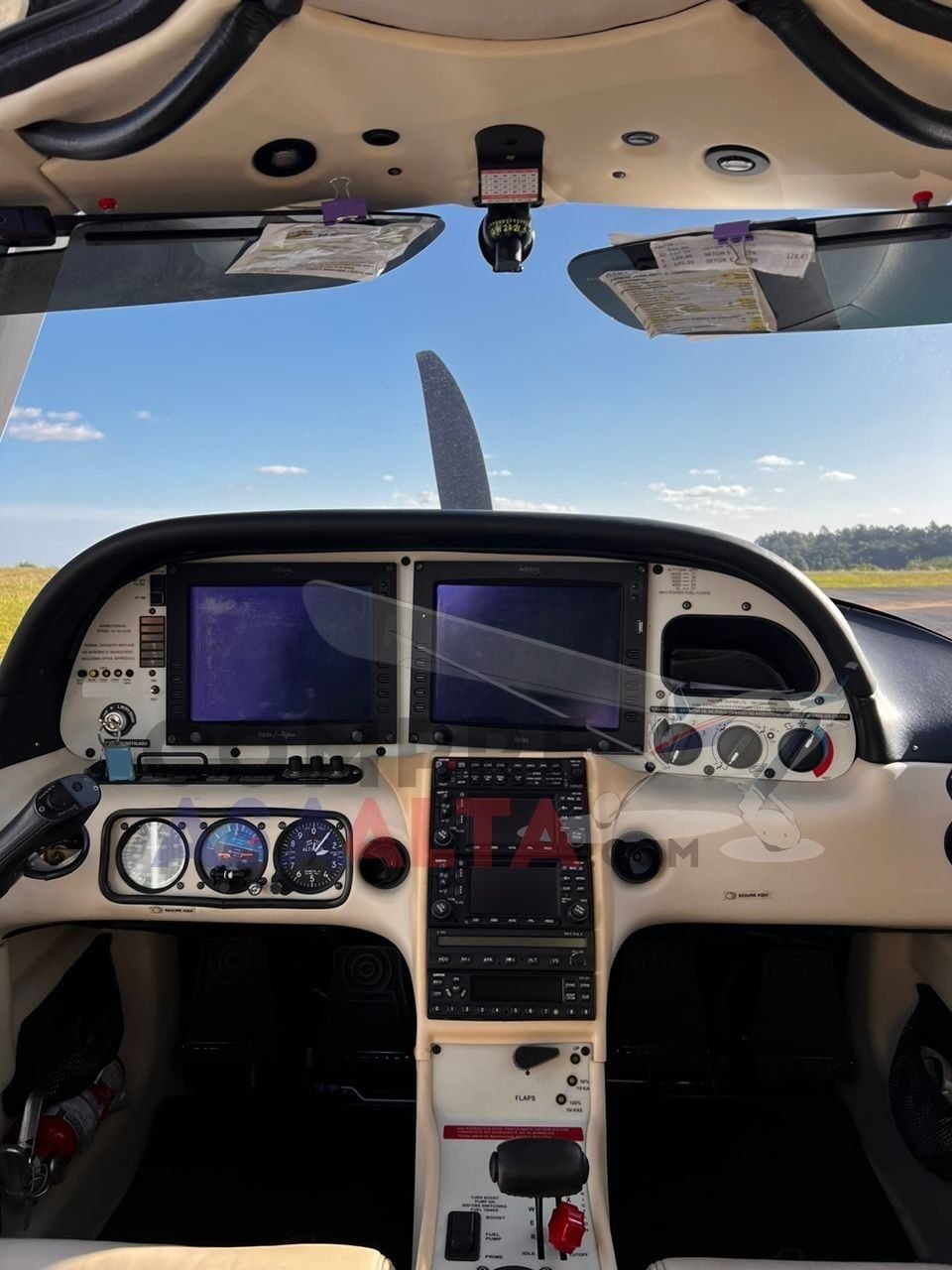 CIRRUS SR22 GTS 2006