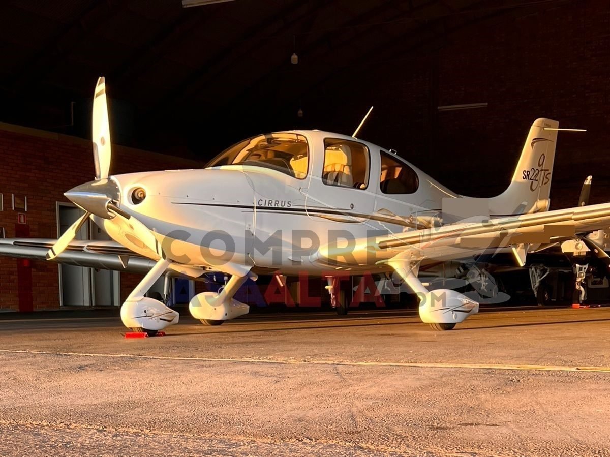 CIRRUS SR22 GTS 2006