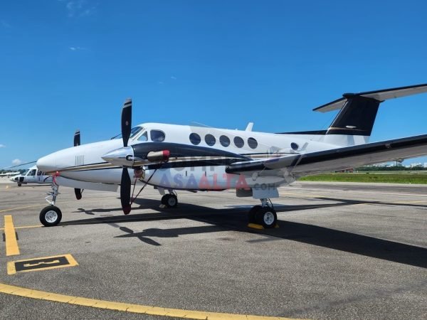 BEECHCRAFT KING AIR 250 2012