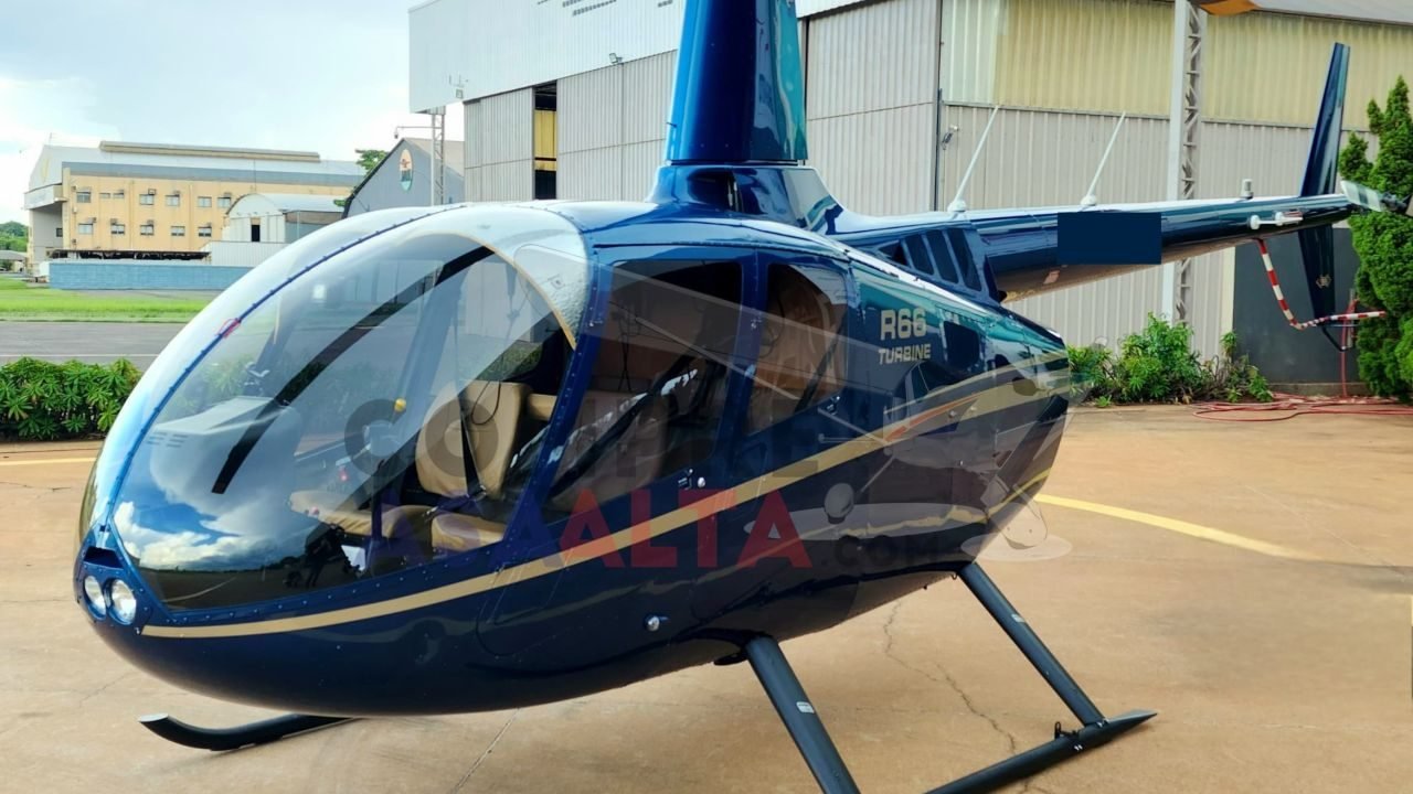 ROBINSON R66 TURBINE 2013