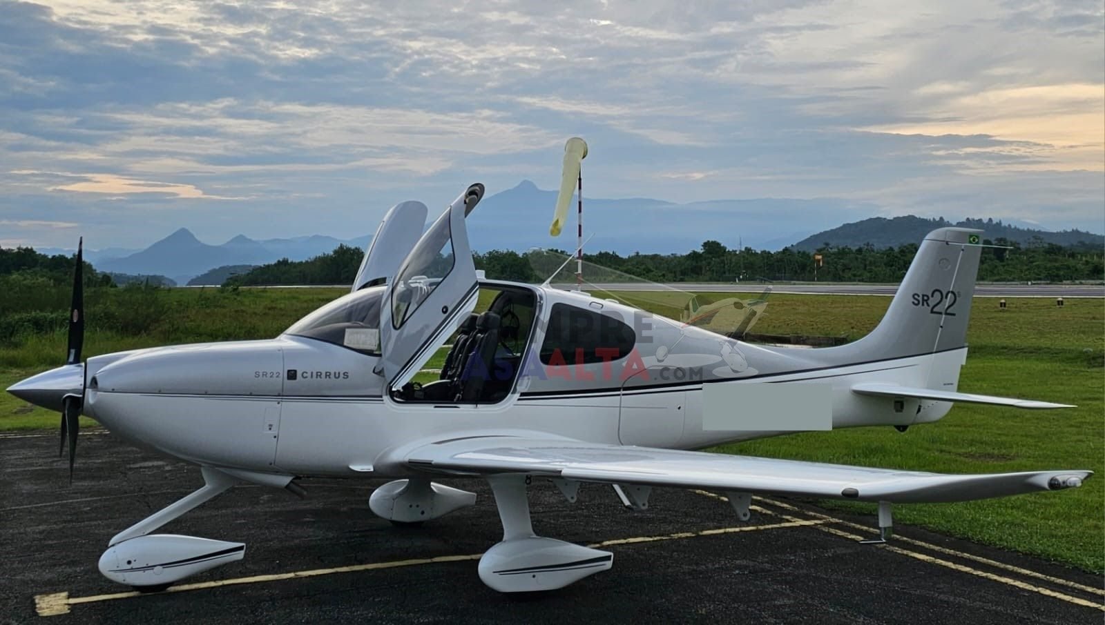 CIRRUS SR22 S 2011