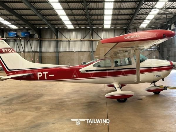 CESSNA 182P SKYLANE 1973