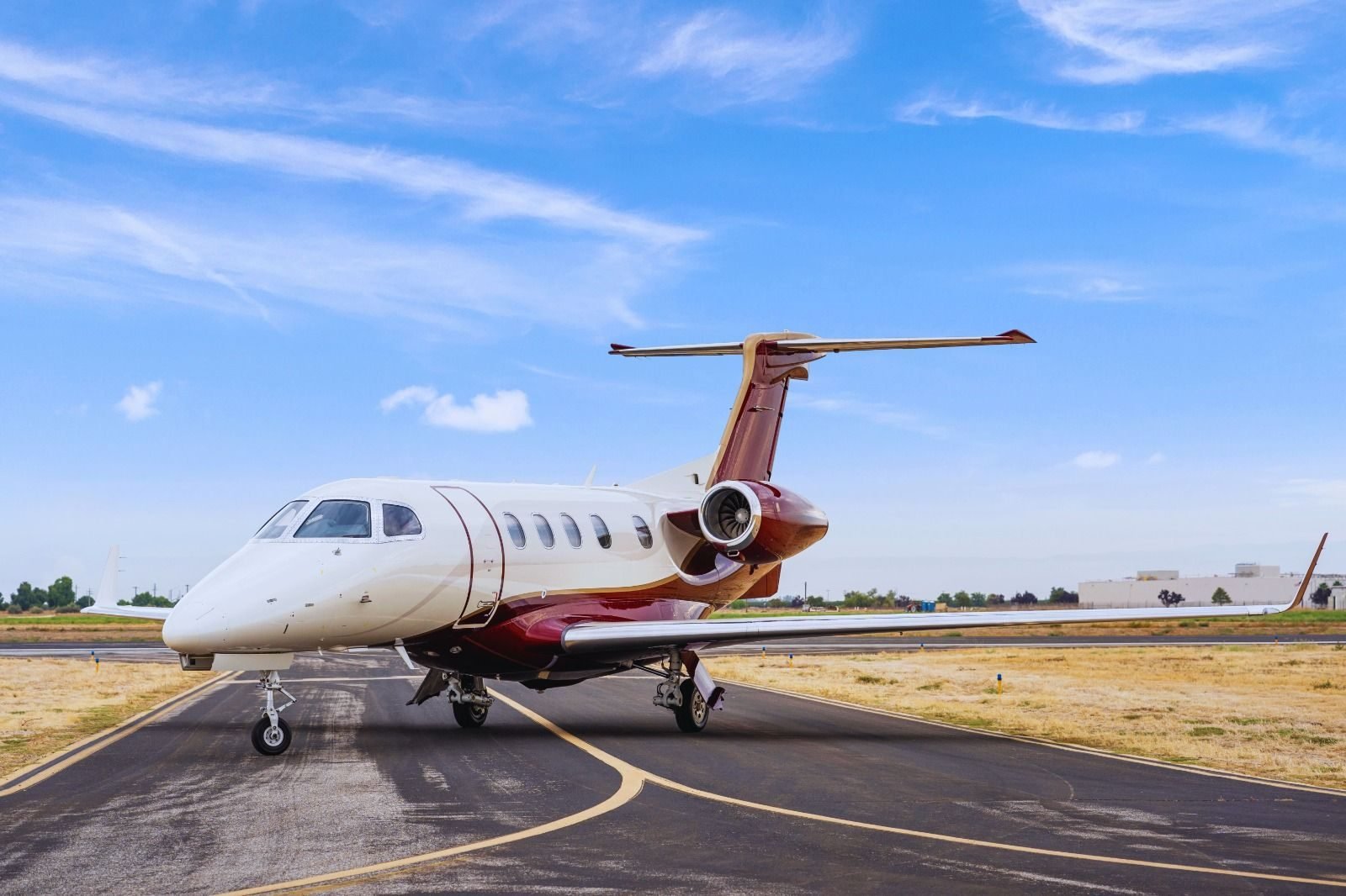 EMBRAER PHENOM 300 2014