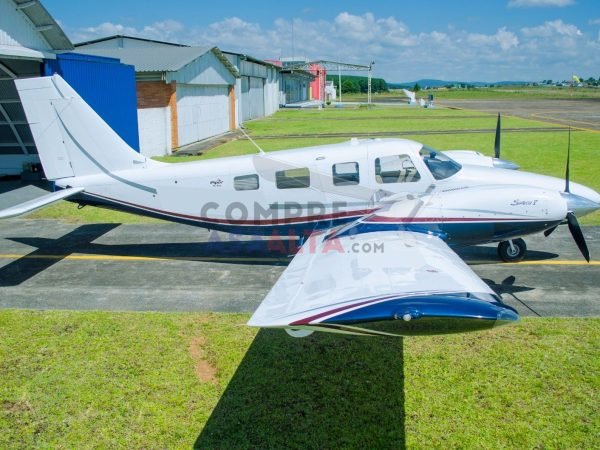 PIPER SENECA V 2008