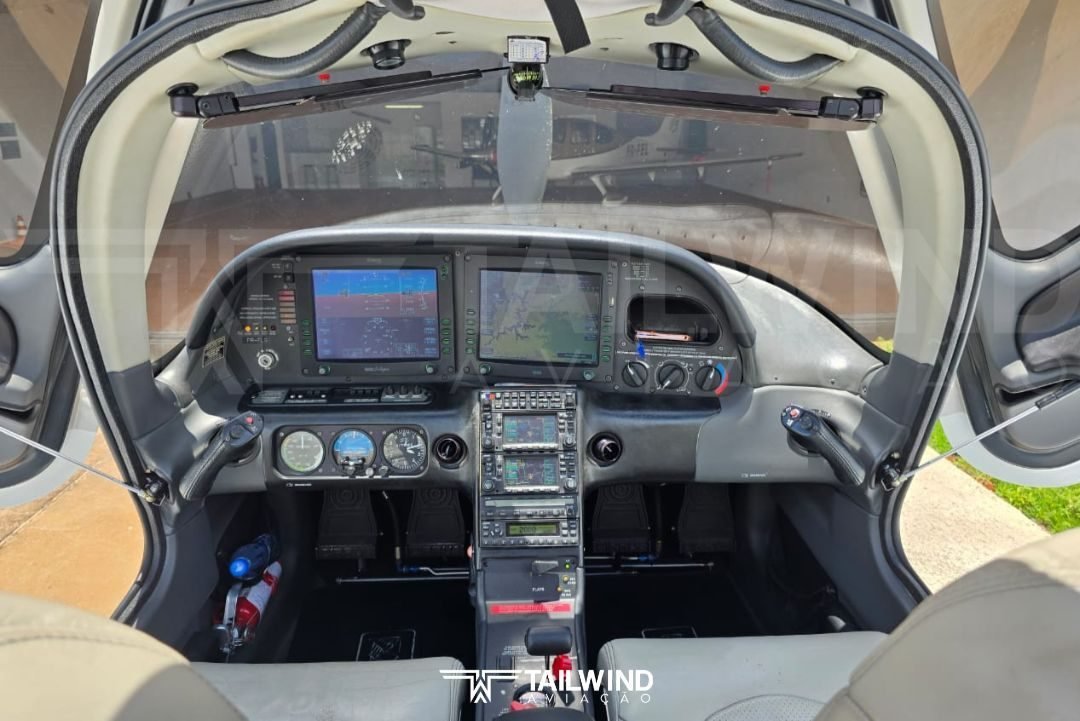 CIRRUS SR22 GTSx 2008