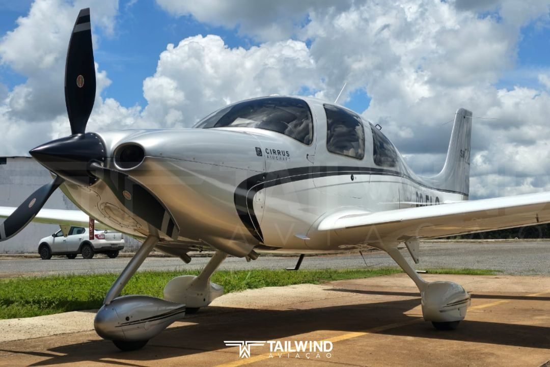 CIRRUS SR22 GTSx 2008